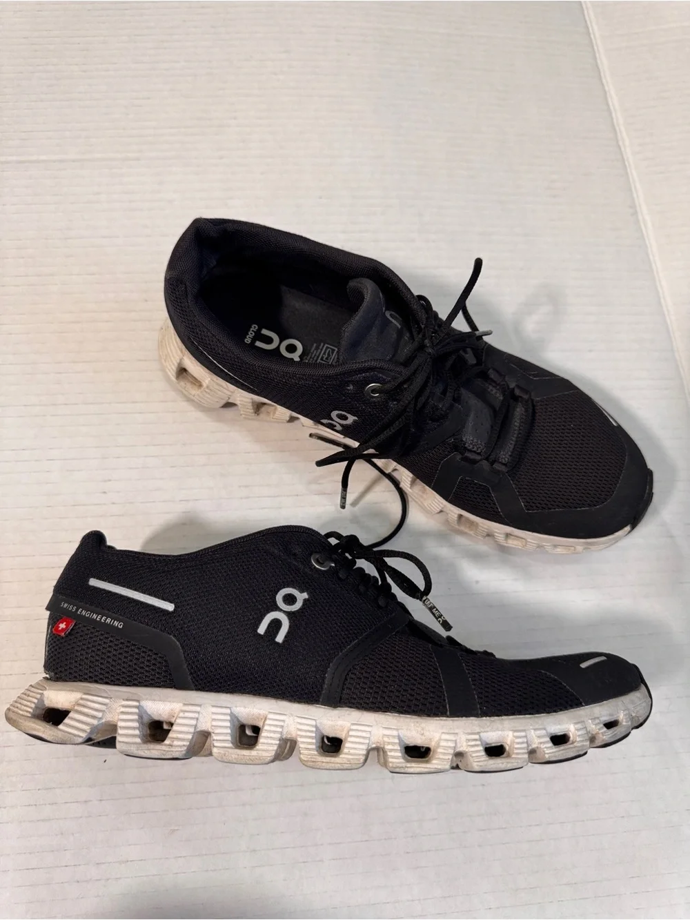 On Cloud Running Black CloudTec Sneakers Womens 8.5 Comfort Athletic Shoes